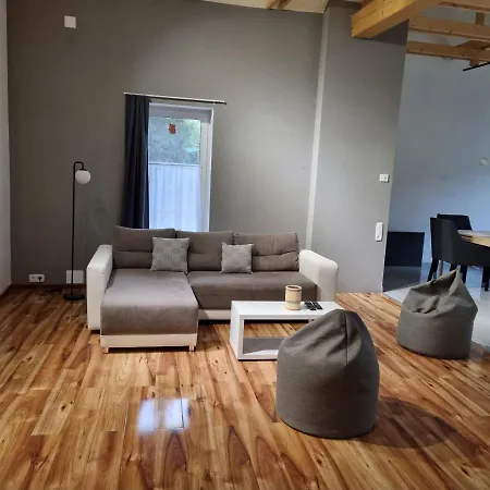 Angyalvölgy vendégház * Kapolcs